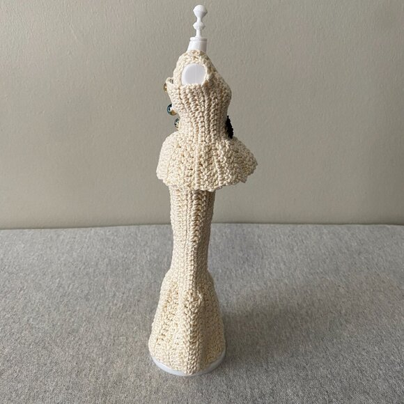 Handmade Crochet Cream Off White Top + Skirt Outfit for 29cm Doll 2-Piece Set - Picture 4 of 13